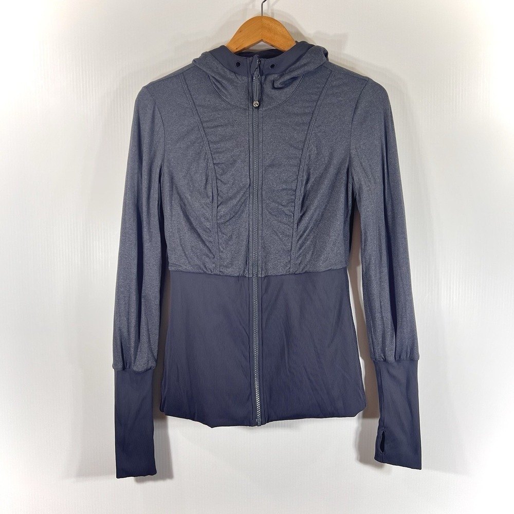 Lululemon Dance Studio Jacket Size 8 Gray Reversable Hoodie Full Zip *READ* - Picture 8 of 13